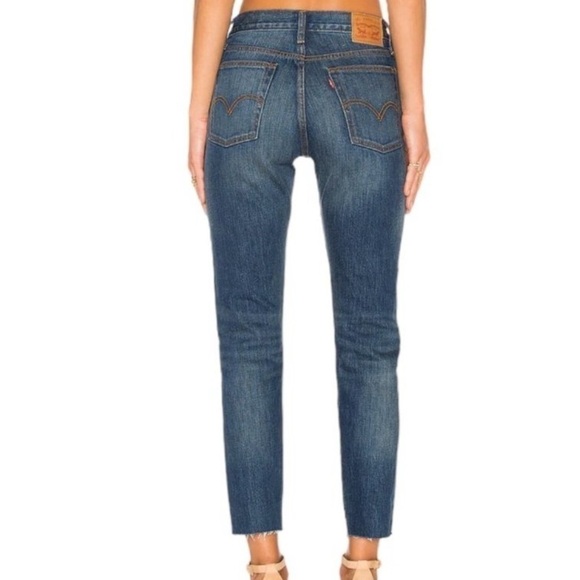 Levi’s Wedgie Icon Jeans in Classic Tint Sz 25 - Picture 2 of 9